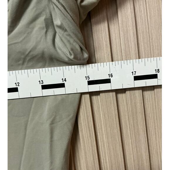 Lululemon Wundermost Nulu Square-Neck Long Sleeve Bodysuit Women’s M - Picture 7 of 9